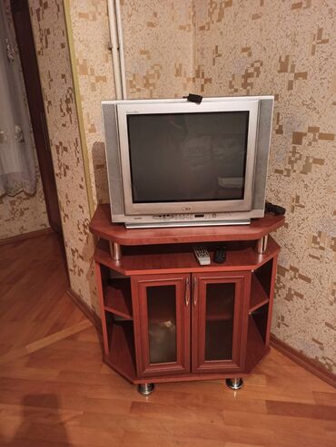 телевизор на запчасти: Televizor və altlığı2antena və 2pult birgə satılır