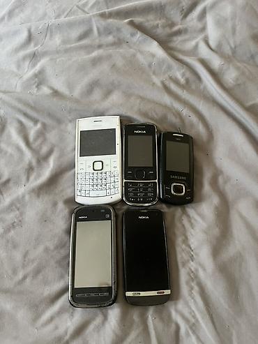 keyrox tkl: Nokia 2, Б/у, цвет - Черный — 1