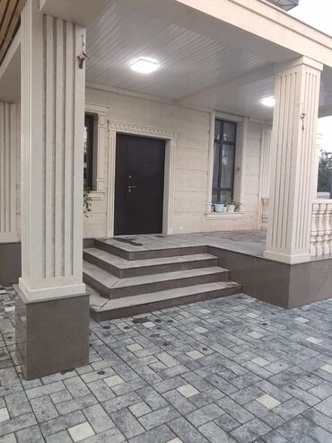 Фасадные гранитные плитки: Куртинский гранит - это бежевый, серовато-бежевый или — 9