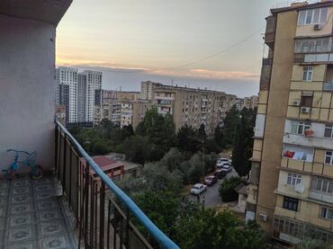 Köhnə tikili: Bakı, 3 otaqlı, Köhnə tikili, m. Həzi Aslanov, 85 kv. m — 24