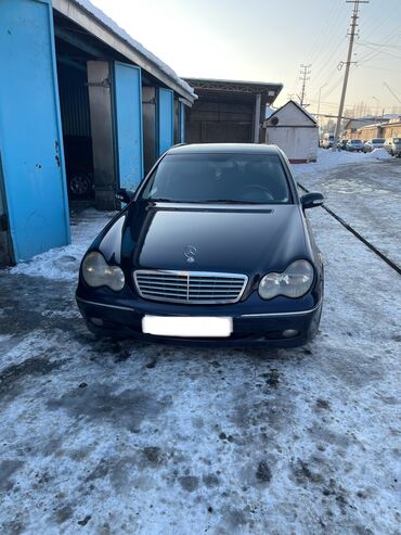 женские сапоги зимние натуральные: Mercedes-Benz C-Class: 2000 г., 2.6 л, Автомат, Бензин, Седан