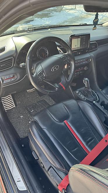 Hyundai: Hyundai Veloster: 2019 г., 1.6 л, Робот, Бензин, Хэтчбэк — 5
