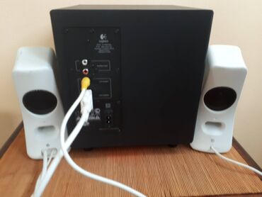 Zvučnici i stereo sistemi: Logitech Z4i (Slika 1. 2. 3. i 4. ) - 5000 dinara Odlican zvuk, nema — 2