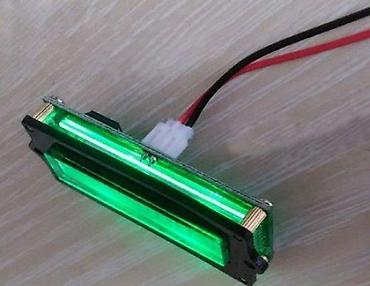 navoj: Indikator nivoa napunjenosti baterije 12V – LCD ekran sa pozadinskim — 3