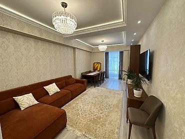 Продажа квартир: 3 комнаты, 93 м², Асанбай мкр Элитка, 3 этаж, Дизайнерский ремонт — 1
