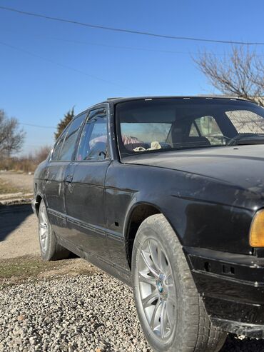 BMW: BMW 5 series: 1991 г., 2 л, Механика, Бензин, Седан at lalafo.kg — 1 BMW: BMW 5 series: 1991 г., 2 л, Механика, Бензин, Седан — 1