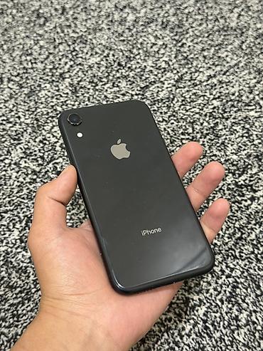 Apple iPhone: IPhone Xr, Б/у, 64 ГБ, Черный, Чехол, 77 % — 11