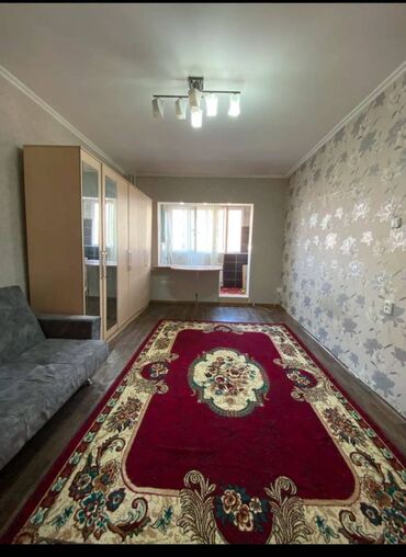 1 комнатная квартира 8 мкр: 1 комната, 40 м², 105 серия, 7 этаж, Косметический ремонт