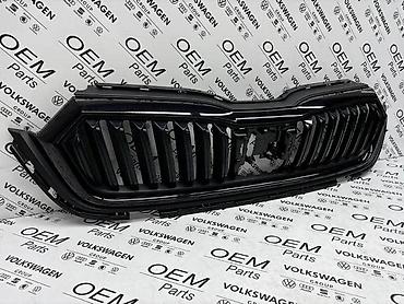 stalak za reflektor: MASKA OCTAVIA A8 BLACK EDITION ZA ŠKODA OCTAVIA | Maska za model — 3