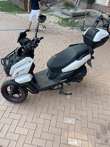 super soco: Скутер (мопед) 150 см³, стиль ADV/City Характеристики и оснащение: - — 2