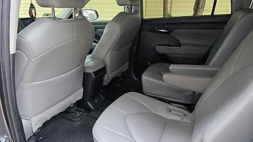 ленд крузер 105: Toyota Highlander: 2022 г., 3.5 л, Автомат, Бензин, Кроссовер — 8