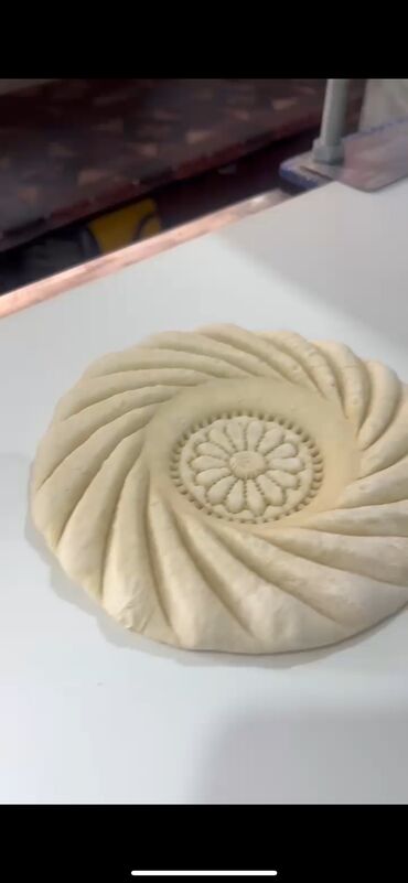 Тандыры: Срочно продаю 
 Станок для хлеба с мощный компрессором — 10