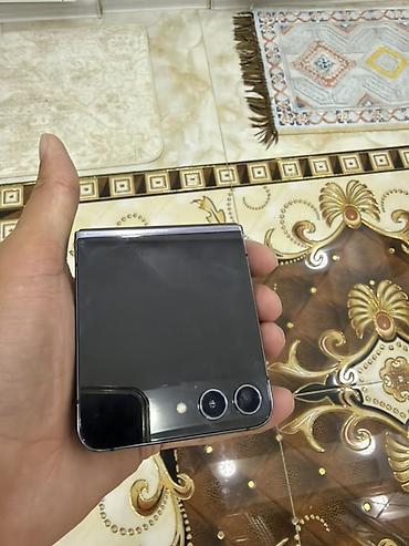 z flip 5 ekran: Samsung Galaxy Z Flip 5, цвет - Серый — 8