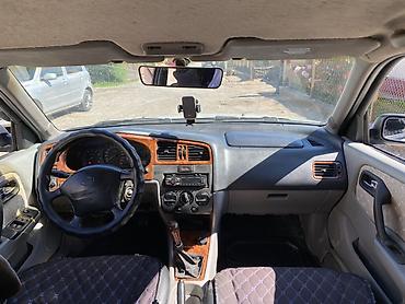 cd 70: Nissan Primera: 2001 г., 1.6 л, Механика, Бензин, Седан — 8