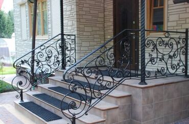 Распашные ворота: Кованые изделия под заказ: ворота, калитки, ограждения, перила — 24
