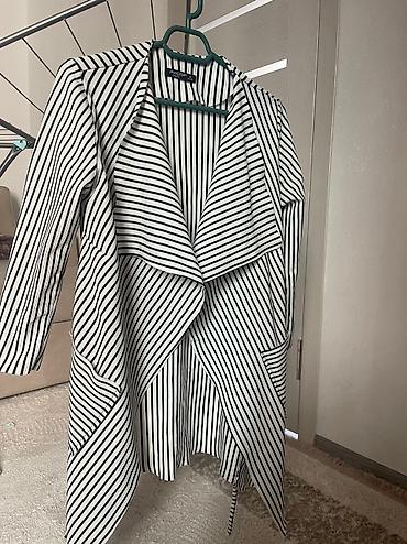 Другая женская одежда: Продаю вещи б/у. Размер одежды XS-S. Платья и желтая двойка по 700 — 15