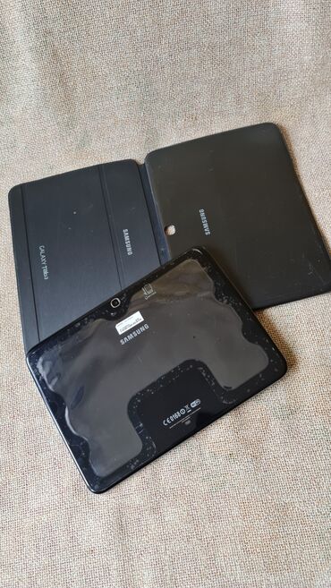 Tableti: Samsung Galaxy Tab 3 10.1 (GT-P5210) + originalna preklopna futrola - — 2