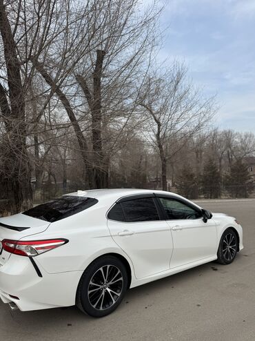 Toyota: Toyota Camry: 2018 г., 2.5 л, Автомат, Бензин, Седан — 1