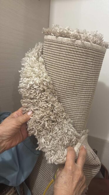 Ковры и паласы: Ковер Б/у — 8