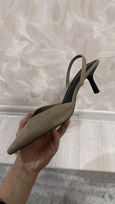 foot patch: Туфли-слінги H&M, размер 40. - Модель: закрытый острый нос — 3