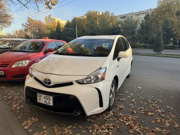 тойота прадо 2016: Toyota Prius: 2016 г., 1.8 л, Гибрид