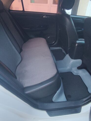 BYD: BYD E5: 2018 г., Автомат, Электромобиль, Седан — 8