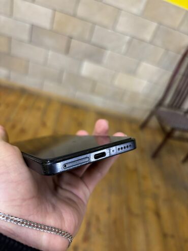 Redmi: Redmi Note 13, 256 GB, rəng - Qara, Sensor — 8