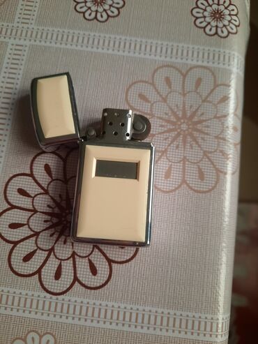 alisqan tapanca: Zippo alişqan