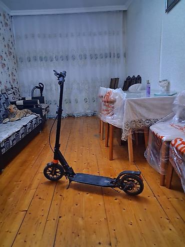 1 il olar alınıb,elektrikli deyil ustaya gedmiyib 
Qiyməti:50 manat — 2