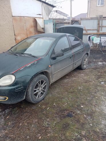 mitsubishi машина: Chrysler Neon: 2000 г., 2 л, Автомат, Бензин, Седан