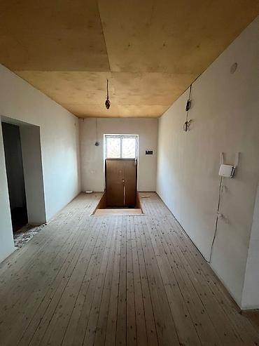 Həyət evləri və villaların satışı: 2 mərtəbəli daş tikili həyət evi - Tikinti materialı: qalın çay/şəhər — 15