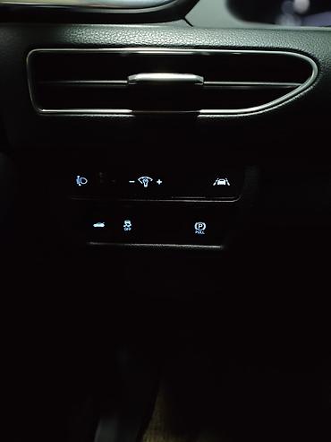 Hyundai: Hyundai Sonata: 2020 г., 2 л, Автомат, Газ, Седан — 8
