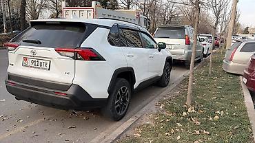 Toyota: Toyota RAV4: 2019 г., 2.5 л, Автомат, Бензин, Кроссовер — 14