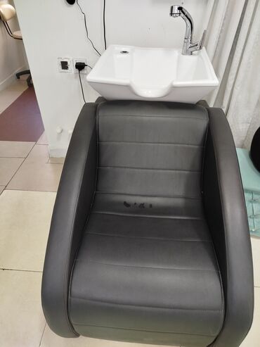 Salon, tibbi kreslolar: Qara rəngli, rahat kresloya malik saç yumaq üçün santexnika lalafo.az -da Salon, tibbi kreslolar: Qara rəngli, rahat kresloya malik saç yumaq üçün santexnika