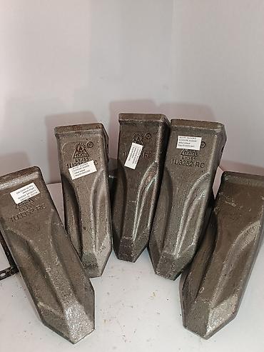 bcd com: Зубья ковша экскаватора xe215 - Модель по литому коду: 1U3352 RC - — 4