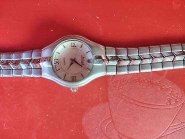 Aksesoari: Ženski ručni sat Rolex Oyster Perpetual sa metalnom narukvicom i — 5