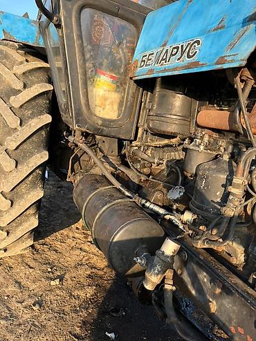 Traktorlar: Belarus markalı traktor. Kənd təsərrüfatı işləri üçün uyğun olan bu — 5