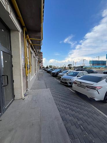 Продажа офисов: Продажа офисов 25 м², С ремонтом, С мебелью, Многоэтажное здание, 1 этаж — 13