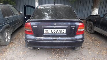 машн: Opel Astra: 1998 г., 1.6 л, Механика, Бензин, Хэтчбэк