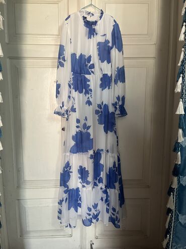 платье из панбархата на шифоне: Вечернее платье, Длинная модель, Шифон, С рукавами, XL (EU 42)