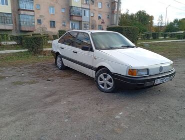 подголовник для авто: Volkswagen Passat: 1989 г., 1.8 л, Механика, Бензин, Седан