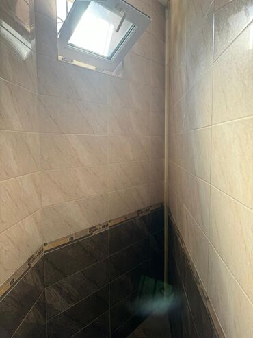 Uzunmüddətli kirayə mənzillər: Inşaçilar metrosuna yaxin 3/1 mertebesinde 1 otaqli ev 350 — 6