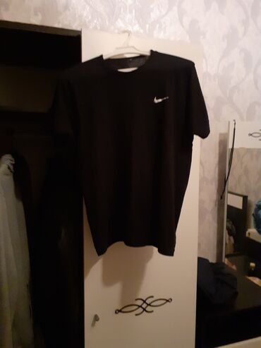 Great Wall: Мужская футболка, Nike, L (EU 40), цвет - Черный
