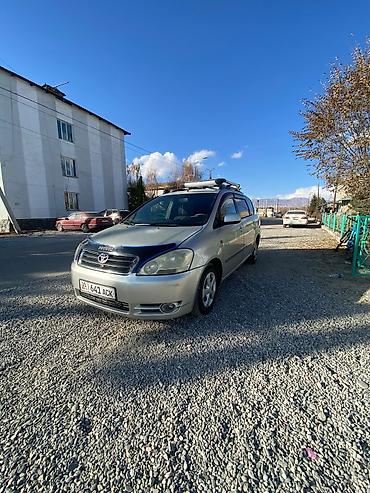 авто в аренду с последующим выкупом бишкек: Toyota Avensis Verso: 2003 г., 2 л, Автомат, Бензин, Минивэн — 4