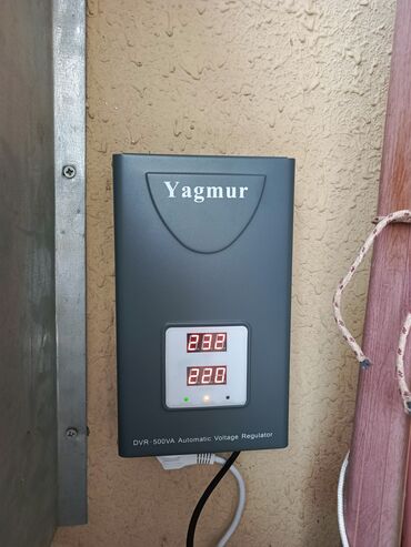 2 ci əl soyuducular: Stabilizator satılır işlek veziyydedi.endirim yoxdur çatdırma ancaq