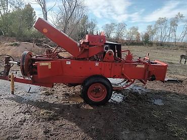 Тюковые пресс-подборщики: Пресс-подборщик тюковый UNIA-FAMAROL (польский) - Тип — 3