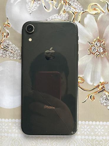 Apple iPhone: IPhone Xr, Б/у, 64 ГБ, Черный, Чехол, 78 % — 2