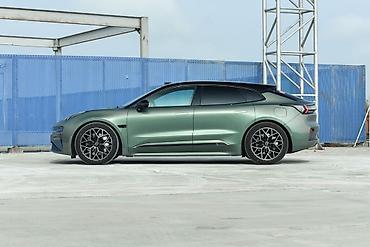 Zeekr: Zeekr 001: | 2022 г — 11