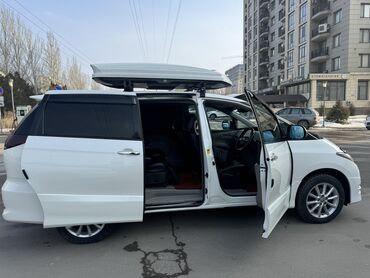 Toyota: Toyota Estima: 2009 г., 2.4 л, Автомат, Бензин, Минивэн