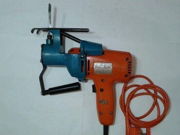 Bušilice: Bušilica sa nastavkom za ubodnu testeru Black & Decker U ponudi — 3